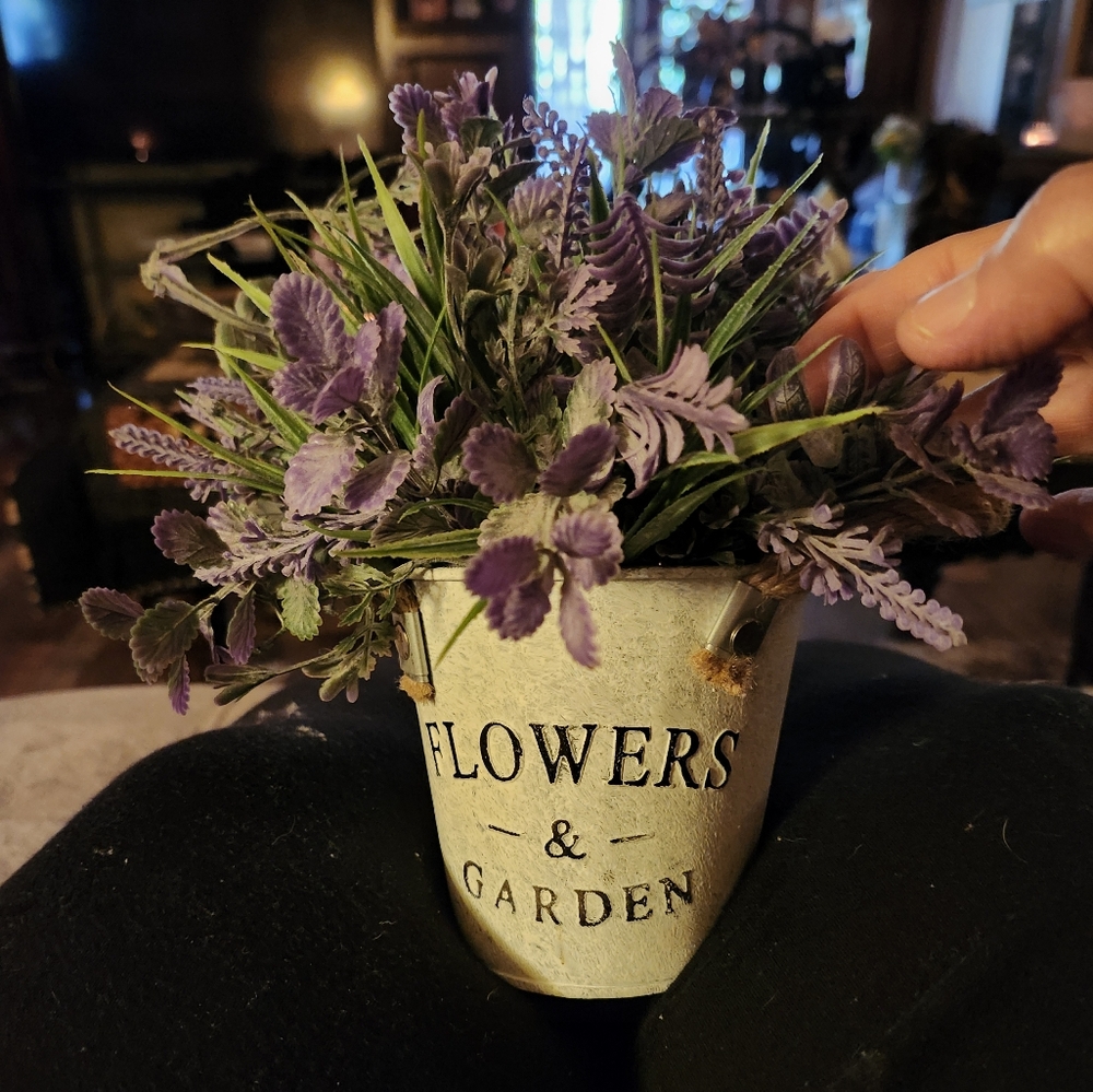 2 decorative artificial flowers...rustic - Picture 2 of 2
